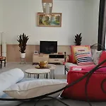 Maison Dans Le Bourg Vakantiehuis