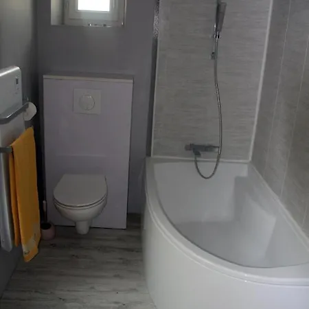 Maison Dans Le Bourg * La Chapelle-Montligeon