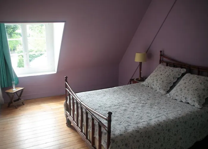 Maison Dans Le Bourg